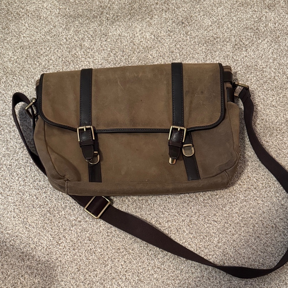 Fossil Tan and Black Messenger Bag